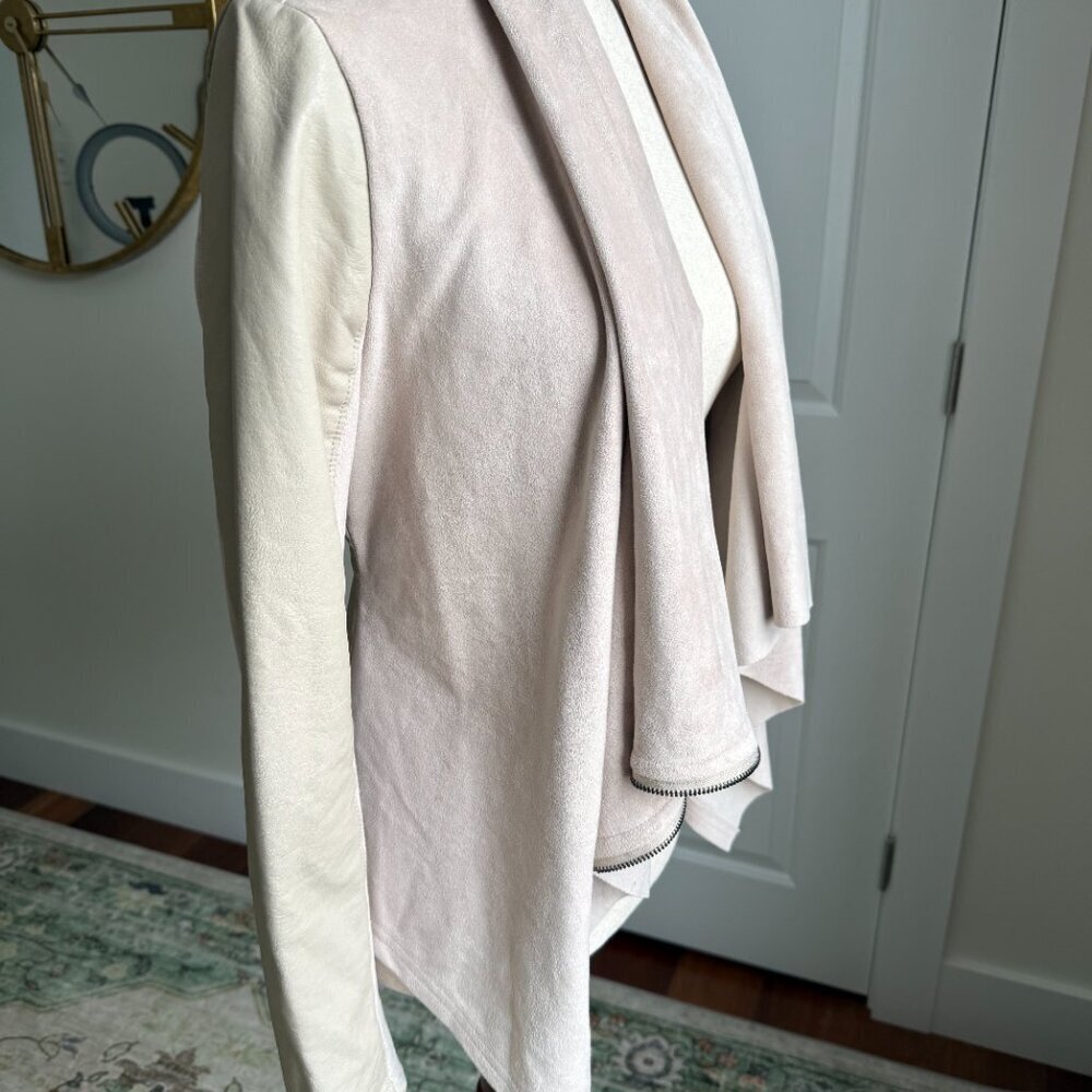 Blank NYC Faux Leather and Suede Drapey Lightweight Jacket Size Small - Picture 4 of 11